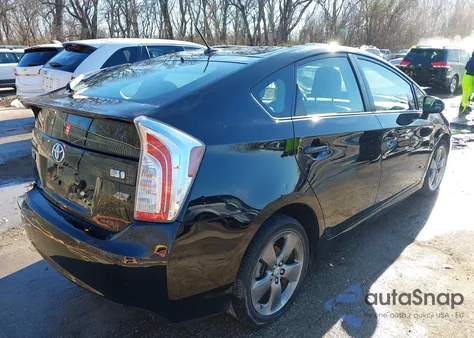 2013 Toyota Prius Three Se z USA, uszkodzony, nr VIN JTDKN3DU9D5621769